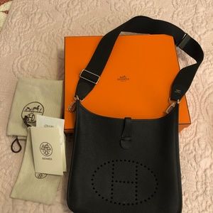 Hermes Evelyne III 29 Cross Body Bag